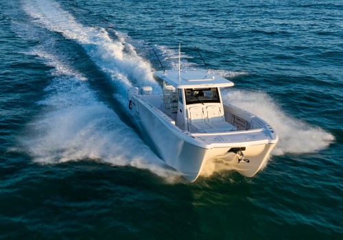 Top Brands and Models for Renting and Buying Boats in Florida